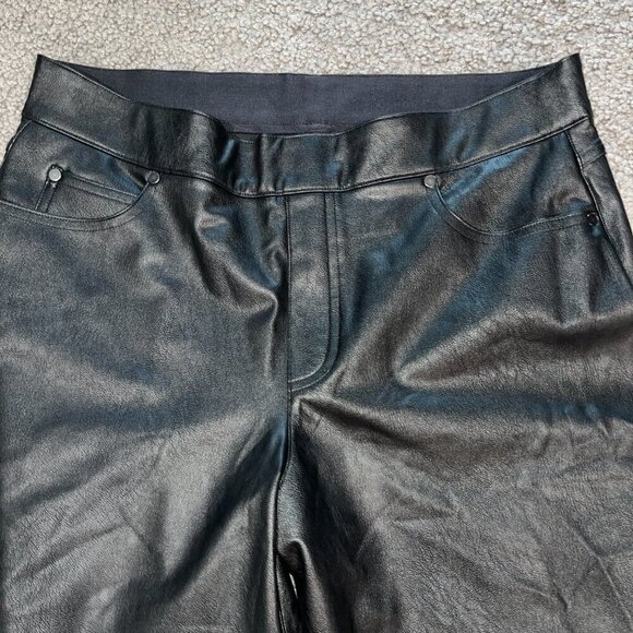 SPANX Black Vegan Faux Leather Pull On 5 Pocket Cropped Jeans  NWOT  Size XL - Picture 2 of 10